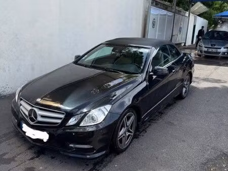 Mercedes-Benz Classe E E 220