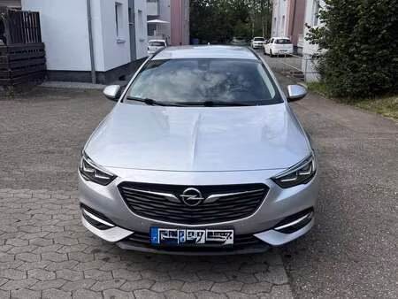 Opel Insignia 1.6 CDTI 136 Business Edition