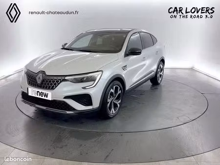 Renault Arkana E-Tech 1.6 145 Techno