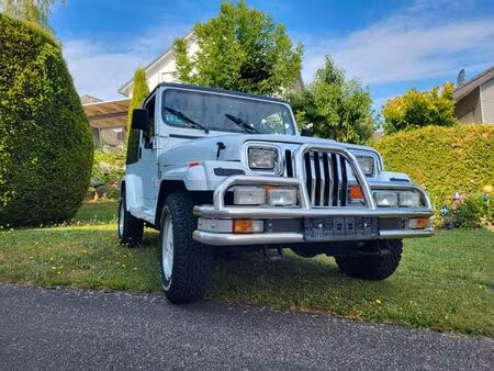 Jeep Wrangler 2.5 SE
