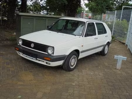 Volkswagen Golf 1.8 90 CL