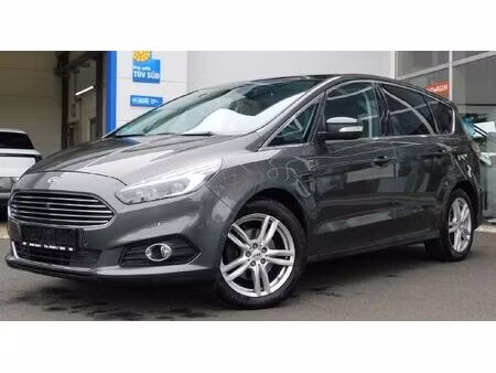 Ford S-Max 2.0 240 Titanium S