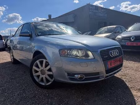 Audi A4 V6 3.2 FSI 256 quattro