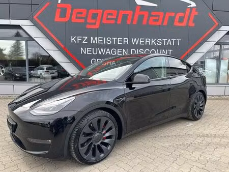 Tesla Model Y Performance 4x4