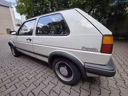 Volkswagen Golf 1.6