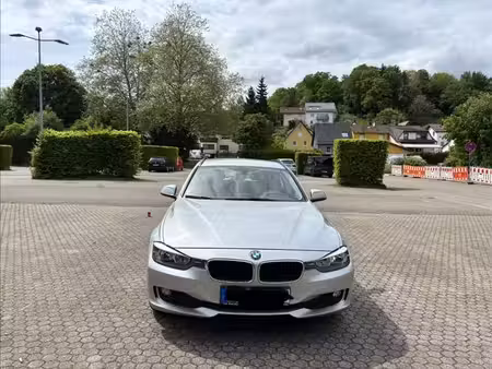 BMW Série 3 318d 2.0 143