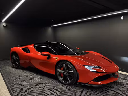 Ferrari SF90 Stradale 