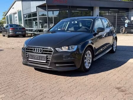 Audi A3 1.6 TDI 110 Attraction