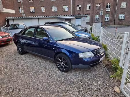 Audi A6 V6 2.4 165