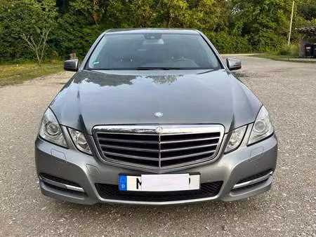 Mercedes-Benz Classe E E 200 2.0 184 Avantgarde