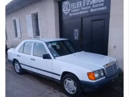Mercedes-Benz Classe E 230 E