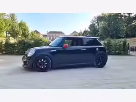 Mini Mini John Cooper Works 1.6 211