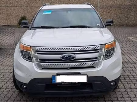Ford Explorer 