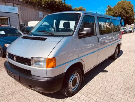 Volkswagen Transporter T4 2.5 TDI 102