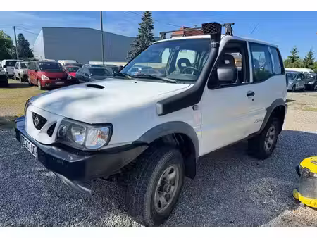 Nissan Terrano 2.7 TDI 125