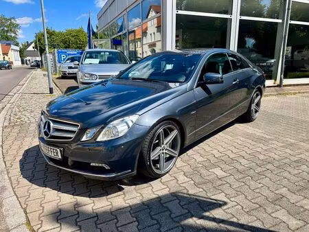 Mercedes-Benz Classe E E 250 2.1 150