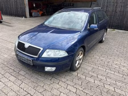Škoda Octavia 1.6 102 Ambiente