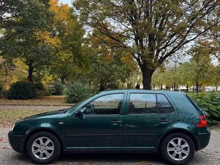 Volkswagen Golf 1.4 75
