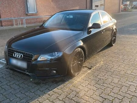 Audi A4 1.8 TFSI 160 Attraction