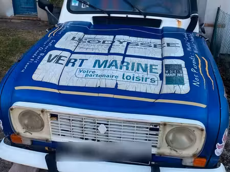 Renault R4 4L