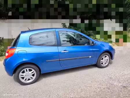 Renault Clio 1.4 98 Exception