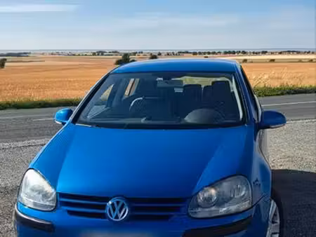 Volkswagen Golf 2.0 TDI 140