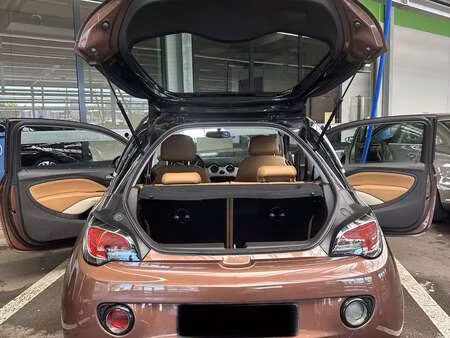 Opel Adam 1.2 70