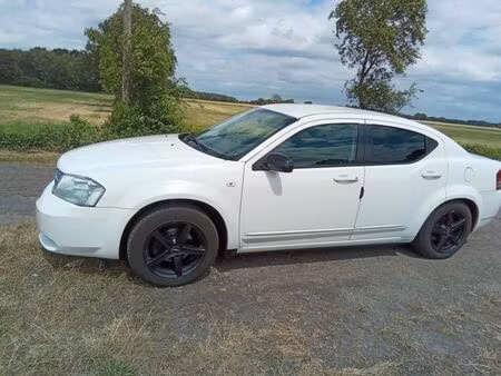 Dodge Avenger 2.0 140