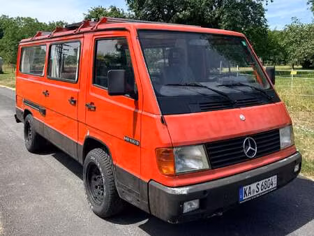 Mercedes-Benz MB100 2.4 72