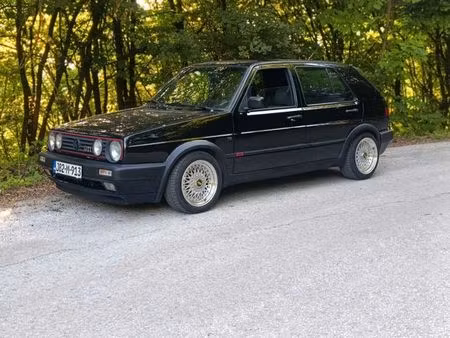 Volkswagen Golf GTI 1.8