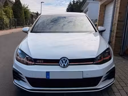 Volkswagen Golf GTI 2.0 245 Performance