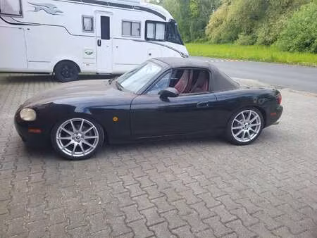 Mazda MX5 1.8 145