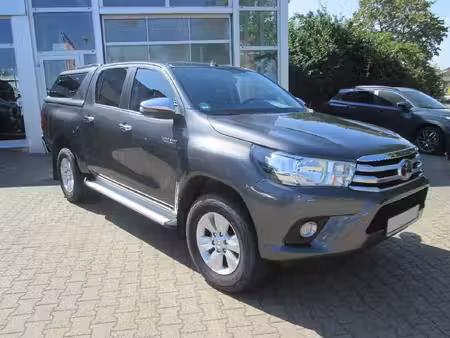 Toyota Hilux 2.4 150
