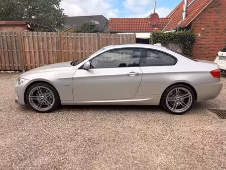 BMW Série 3 335i 3.0 306