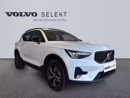 Volvo XC40 B3 2.0 163
