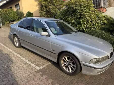 BMW Série 5 520i 2.0 150