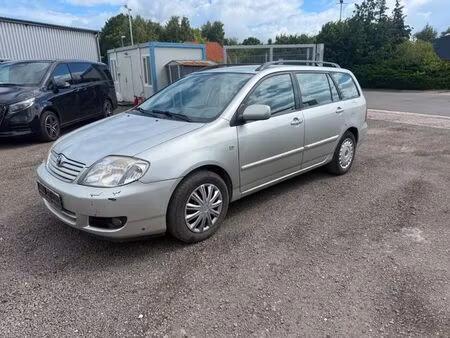 Toyota Corolla 2.0 116