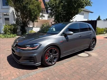 Volkswagen Golf GTI 2.0 TSI 245 Performance