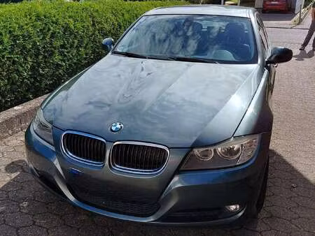 BMW Série 3 318i 2.0 143