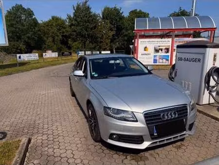 Audi A4 1.8 TFSI 120 Attraction