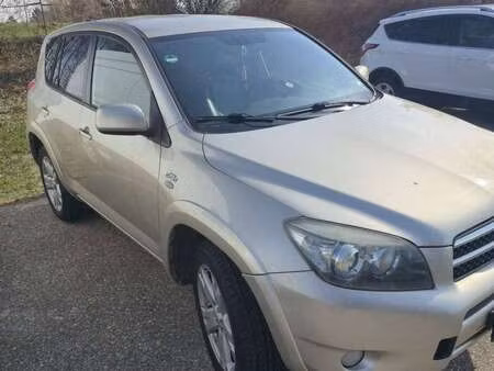 Toyota RAV4 2.2 D-4D 177 Executive 4x4