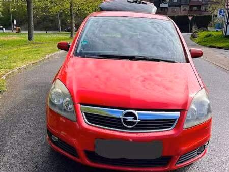 Opel Zafira 1.6 Enjoy