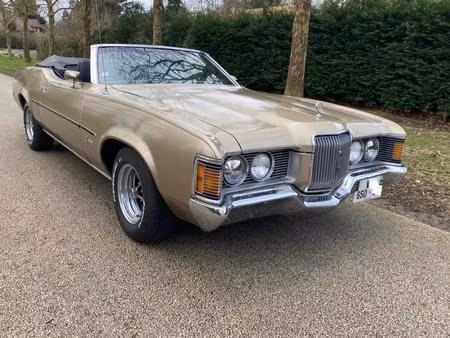 Mercury Cougar 