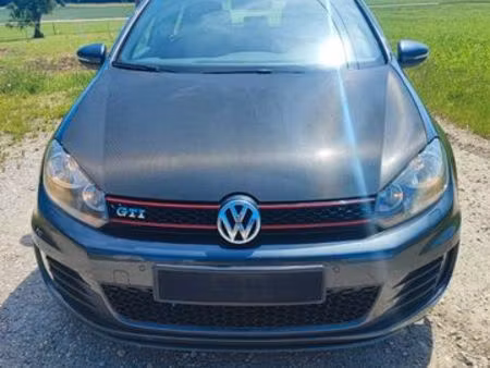 Volkswagen Golf GTI 2.0 TSI