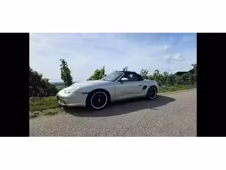 Porsche 718 2.7 228