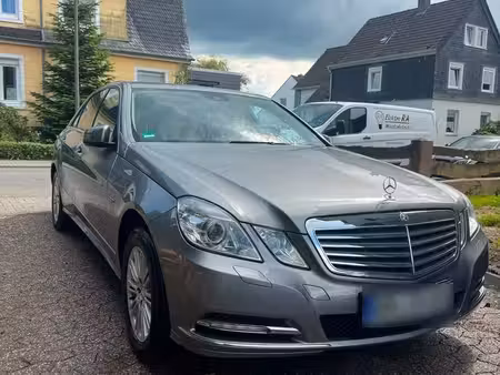 Mercedes-Benz Classe E E 200