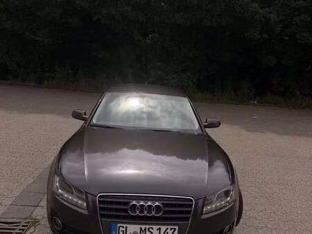Audi A5 V6 2.7 TDI 190