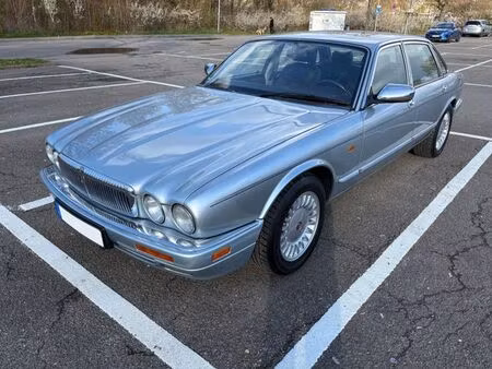 Daimler XJ V8 4.0
