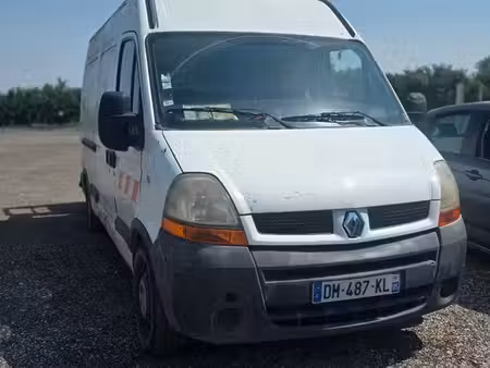 Renault Master 2.5 dCi 120