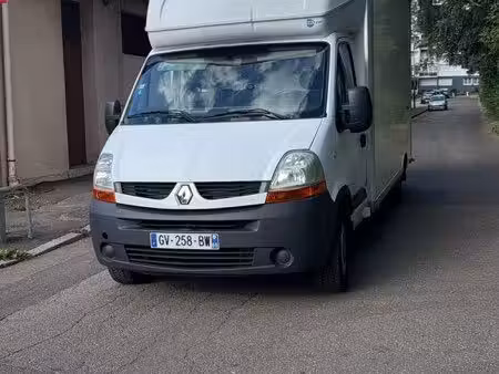 Renault Master 2.5 dCi 120